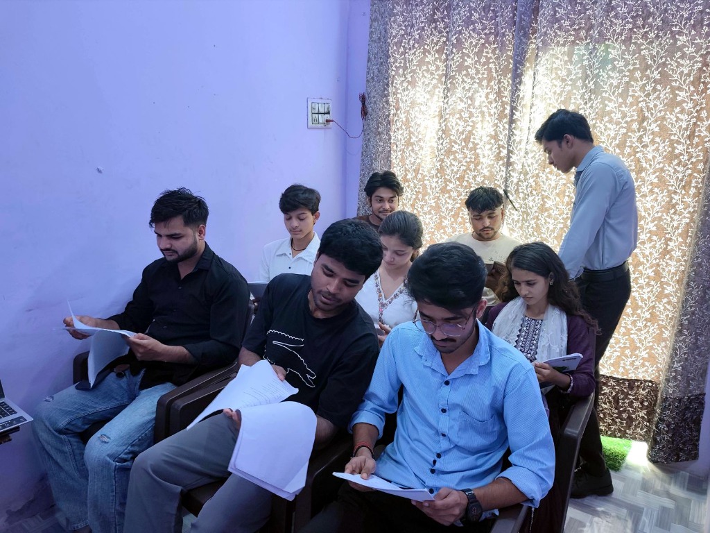 Personal mentorship and guidance at Savika Language Institute